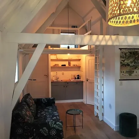 Ninet7 Bed & Breakfast *