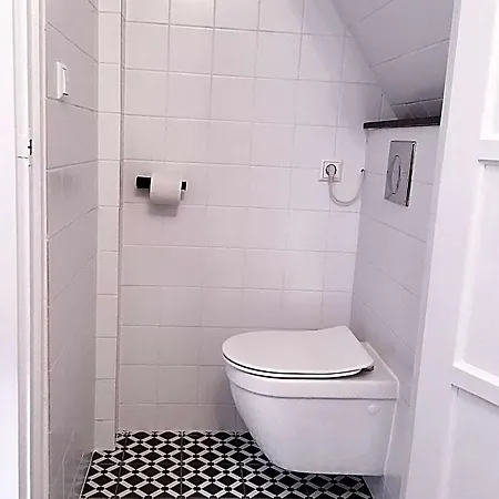 Bed & Breakfast Ninet7 Tilburg