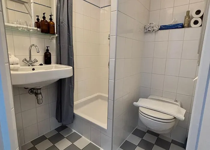 ベッド・アンド・ブレックファスト Ninet7 3*