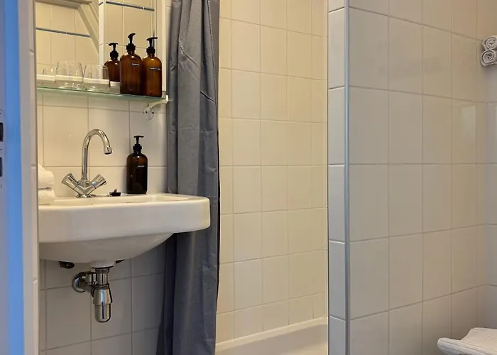 Ninet7 Bed & Breakfast Tilburg